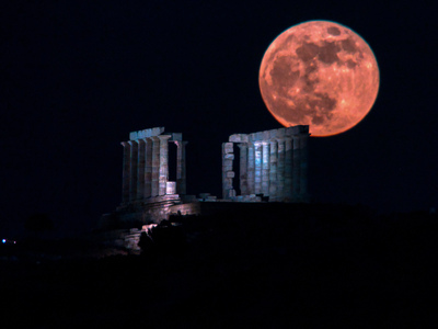 Η μαγική υπερπανσέληνος στον ουρανό - Η ...