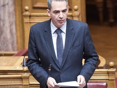 Επική γκάφα Συρίγου: Και το 1969 είχε ιδ...