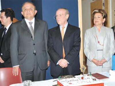 Ένα εκατομμύριο διαδικτυακοί επισκέπτες ...