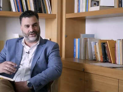 Σπύρος Σκιαδαρέσης: "Στο έλεος της ...