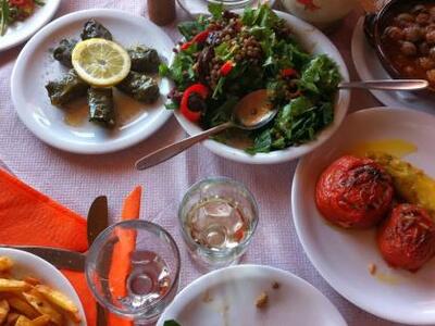 Ο κομπιναδόρος της Ξάνθης! Έτρωγε τζάμπα...