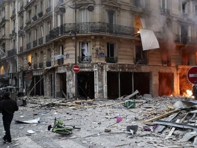 Ισχυρή έκρηξη στο 9ο διαμέρισμα του Παρισιού