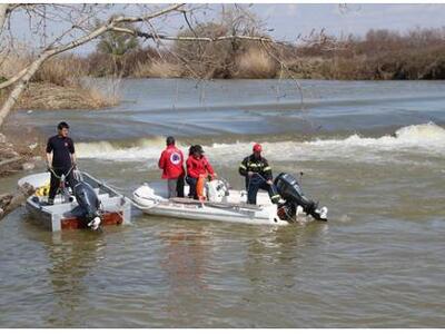 Επιχείρηση απεγκλωβισμού γέροντα στο ποτ...