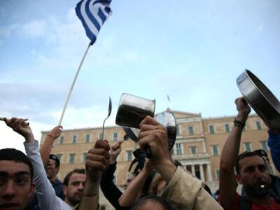 Χιλιάδες "Αγανακτισμένοι" στο ...