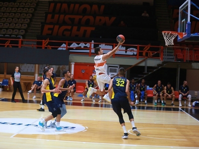 Ξαναπάτησε παρκέ μετά από 6 μήνες ο Προμ...