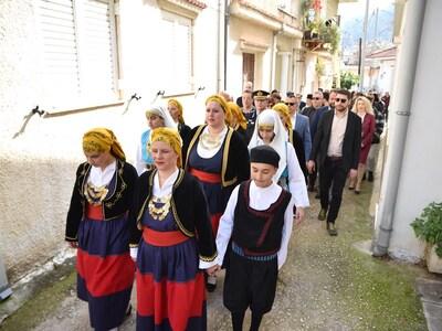 ΠΑΤΡΑ: ΔΕΙΤΕ ΦΩΤΟ από την εκδήλωση για την επέτειο της μάχης του Σαραβαλίου