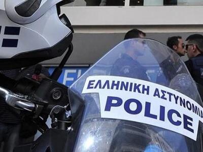 Τώρα: Έρευνες της ΕΛ.ΑΣ. για παράνομη υι...