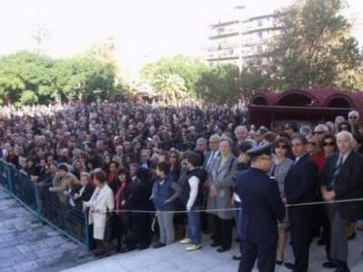 Πάτρα: Πλήθος κόσμου προσέρχεται και από...