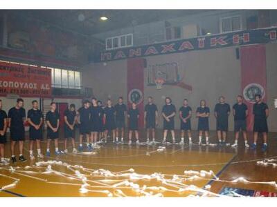 Η ομάδα βόλεϊ της Παναχαϊκής κάνει προετ...