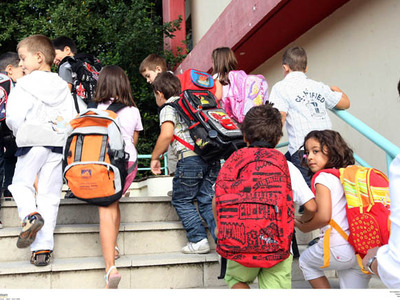 Οι Αυστραλοί θέλουν να βαράνε τα παιδιά τους