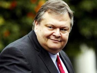 Ευ. Βενιζέλος: «Στο ευρώ στοχεύουν οι φή...