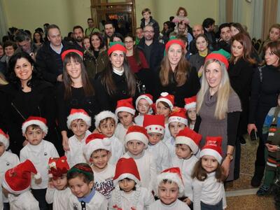 Πάτρα: Χριστουγεννιάτικο Παζάρι από την ...
