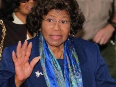 Μητέρα Jackson: Έχασε προσωρινά την κηδε...