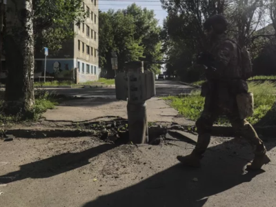 Ουκρανία: Το «μισό» Σεβεροντονέτσκ ελέγχ...