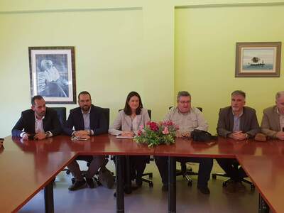 Συνάντηση Νεκτάριου Φαρμάκη με την Νίκη ...