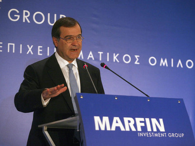 "Ψήφος εμπιστοσύνης" στον Ανδρ...