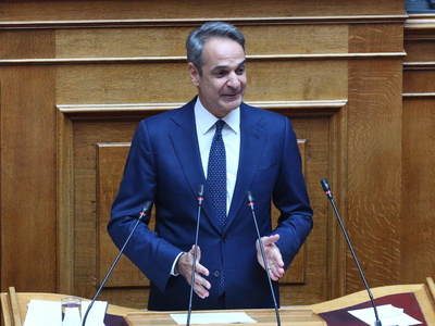 Bουλή- LIVE: Μητσοτάκης για Προανακριτικ...