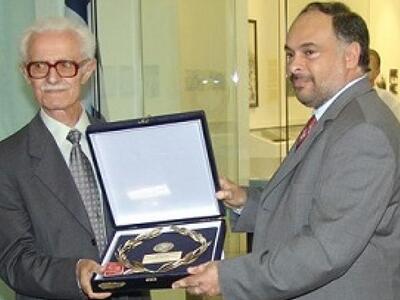 η βράβευσή του από το Δήμο της Πάτρας