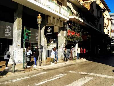 Πάτρα: Στην ουρά για πληρωμή λογαριασμών