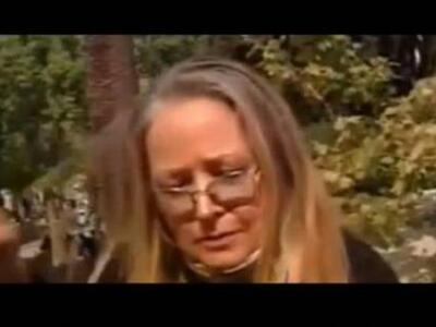 Σοκαριστικό video! Η Μαρίζα Κωχ ξεριζώνε...