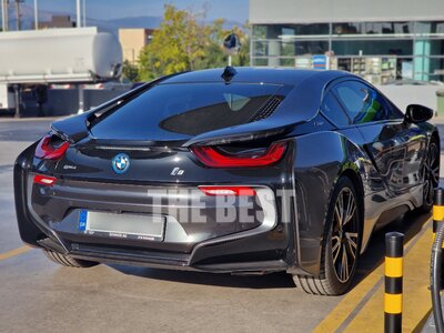 Πάτρα: Ένα εντυπωσιακό supercar με καταν...