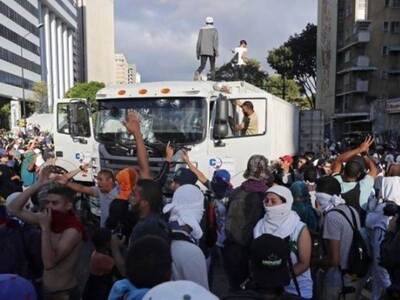 Βενεζουέλα: Νεκρή από σφαίρα 27χρονη διαδηλώτρια