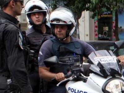 Παγιδευμένος φάκελος σε σπίτι δικαστικού...