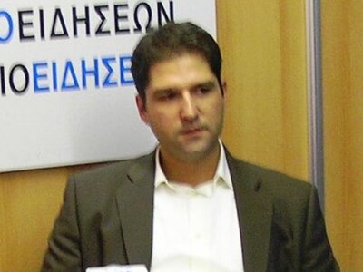 Καρατομεί κι άλλο αντιδήμαρχο ο Απόστολο...