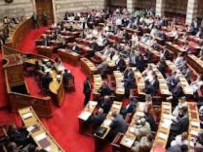 153 Ψήφοι συνενοχής