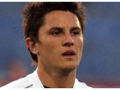 "Ερυθρόλευκος" και επίσημα ο Φέισα