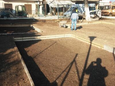 Δεμένικα πλατεία Αγίων Θεοδώρων 