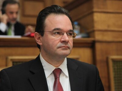 Φρενήρης πορεία για το spread, σε κατάρρ...