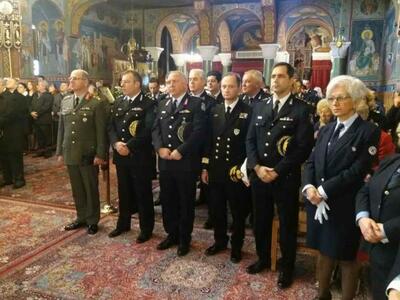 Πάτρα: Η πυροσβεστική τίμησε τους προστά...