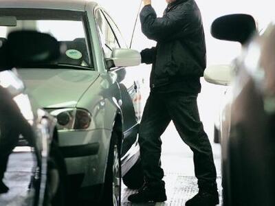 Πάτρα: Σπείρα στήνει καρτέρι σε ανυποψία...