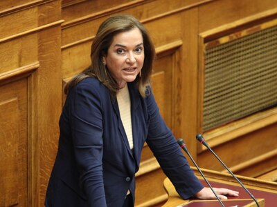 Πολιτικό φόρουμ αναγγέλει η Ντόρα