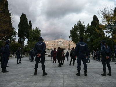 Συγκέντρωση κατά της βίας κατά των γυναι...