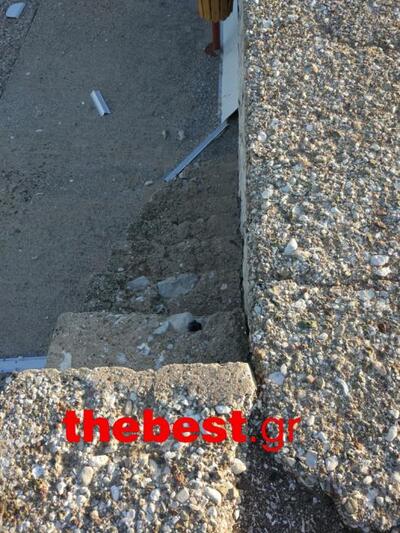 Τα σκαλάκια που συνδέουν το πάνω με το κάτω μέρος