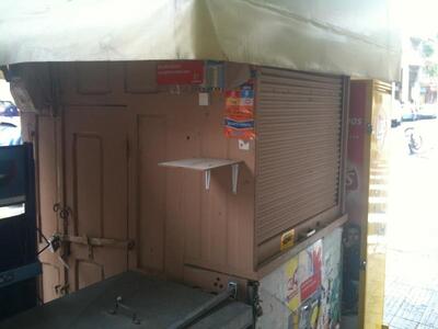 Πάτρα: Ουρές σε ανοιχτά περίπτερα-Δείτε το βίντεο