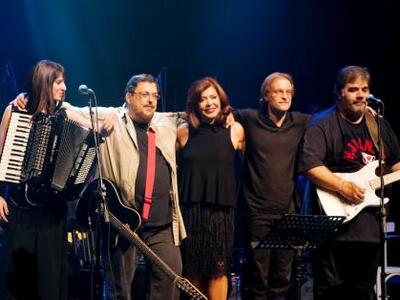 Κατέβηκε η μουσική παράσταση στο "Ζ...