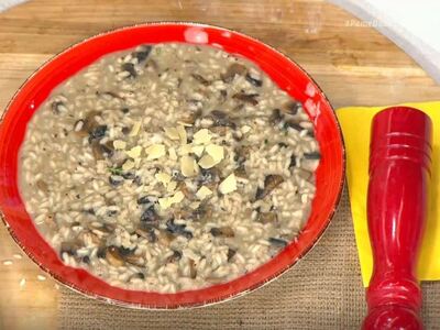 Ο Απόστολος Ρουβάς μάς φτιάχνει ένα απολ...