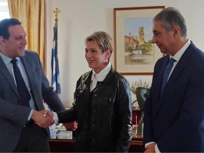 Ο Πρύτανης του Ιονίου Πανεπιστημίου Καθη...