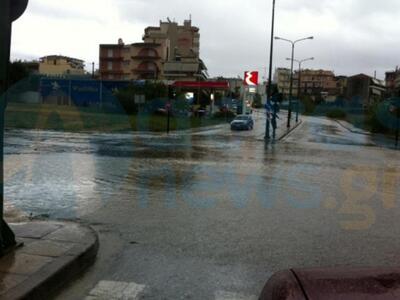 Αγρίνιο: Εγκλωβισμοί και πλημμύρες σε κέ...