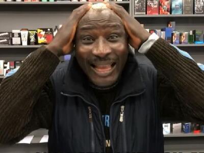 «Κάντε έρωτα, όχι πόλεμο»: Ο Ογκουνσότο ...