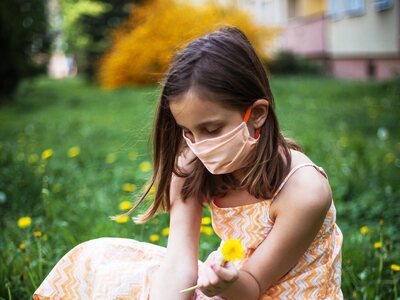 Ισπανία: Υποχρεωτική στα σχολεία η μάσκα...