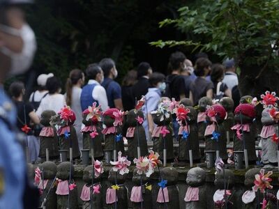 Σίνζο Άμπε: Η Ιαπωνία αποχαιρέτησε τον π...