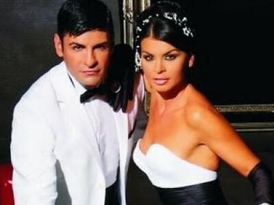 Κυκλοφορεί στα δισκοπωλείο το cd του Καρ...