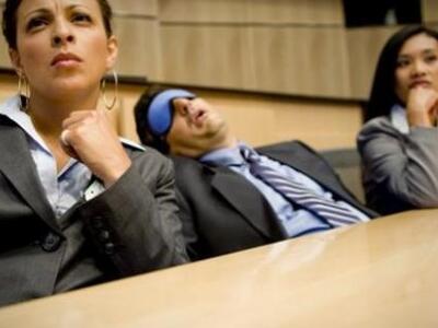 Αρκεί να νομίζεις ότι έχεις κοιμηθείς κα...