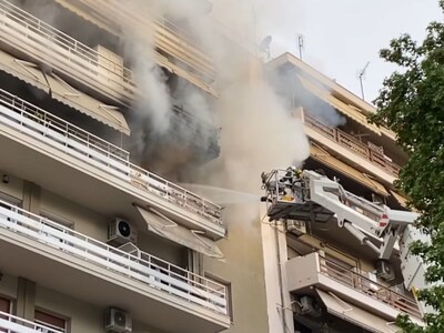 Περιέλουσε τον πατέρα του με βενζίνη και...