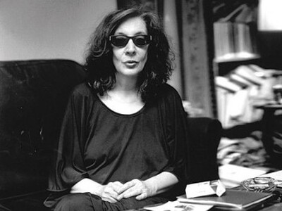 Η Λούλα Αναγνωστάκη.