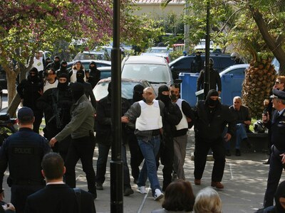 Έρχονται νέα εντάλματα σύλληψης εμπλεκόμ...